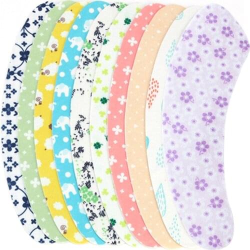 5 Pair Sticky Washable Cartoon Warm Toilet Seat Cover Washroom Warmer Cushion Cover Pads (Random Color)
