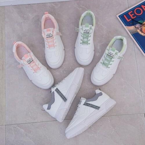 Womens White Shoes 2021 Summer Breathable Student Running Shoes Lightweight Board Shoes Korean Versatile Flat Casual Shoes