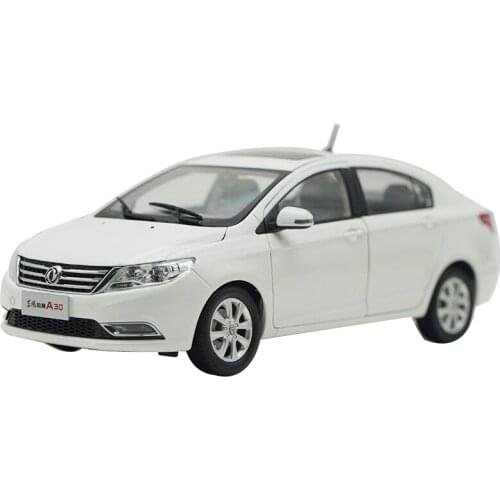 Diecast 1:18 Scale Dongfeng Fengshen A30 Alloy Simulation Car Model Collection Decoration Gifts Toys for Boys