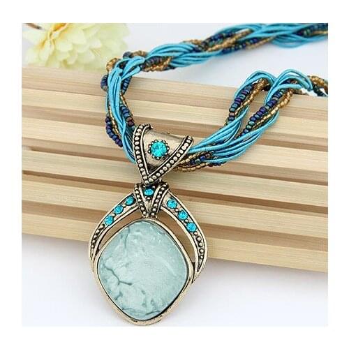 Fashion Hand Woven Necklace Bohemian Style Multilayer Woven Chain Necklace Simple Geometric Rhinestone Necklace Retro Jewelry