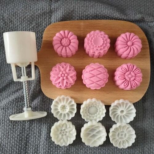6Pcs/4Pcs Plastic Reusable Mooncake Moulds Baking Tool DIY 3D Flower Shape Festival Cookie Decorate Kitchen Gadgets