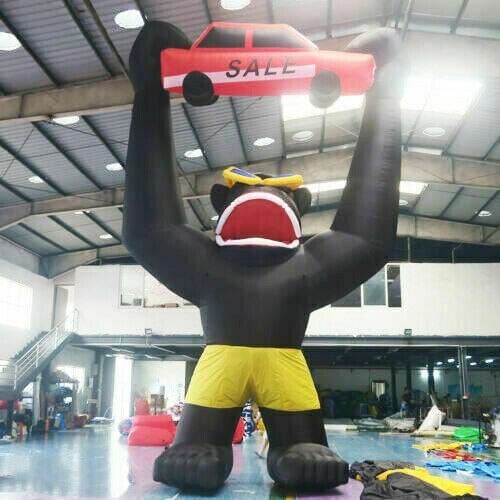 13ft Inflatable Advertising Giant Gorilla Holding A Car With Air Blower