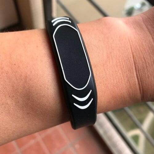 NFC Wristbands Ntag213 black color adjustable compatible with all nfc phone (pack of 5)