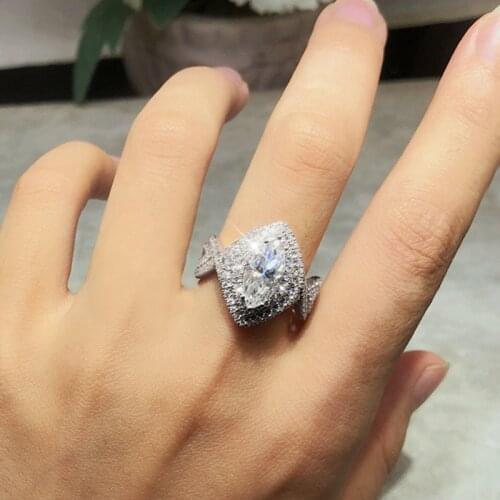 Huitan Aesthetic Marquise Shaped Wedding Rings for Women Inlaid AAA White CZ Stone High-quality Silver Color Fashion Jewelry New