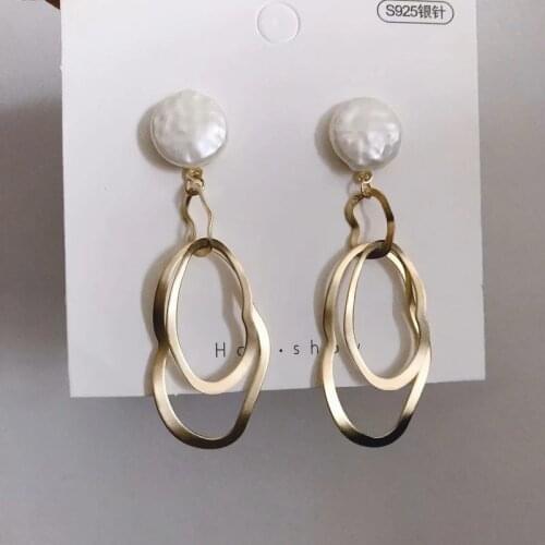 TIMEONLY Elegant Twisted Hollow Circle Imitation Pearl Dangle Earring for Women Ladies Delicate Earrings Party Gifts Jewellery