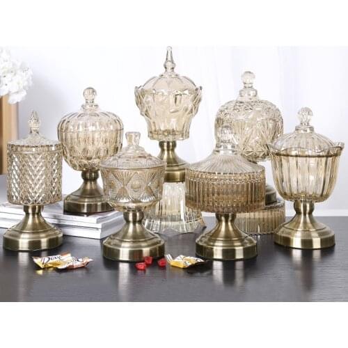 European Crystal Glass Storage Jar Relief Decor Bedroom Cosmetic Container Living Room Desktop Candy Jars Home Decoration Modern