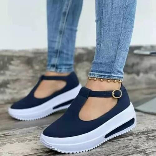 Large size casual shoes womens spring 2021 new thick-soled buckle Brock shoes