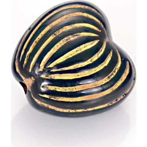 18 Pcs 16x24x24mm Acrylic Fluted Corrugated Stripe Heart Shape Plastic Antique Design Beads For Diy Jewelry Making Accessories