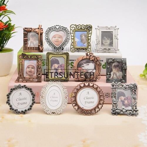 100pcs Children Photo Studio Frames Retro Desk Decor Creative Mini Photo Picture Frame Holder Keychain Birthday Gifts