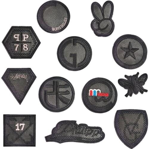 Customized Wholesale Embroidery Leather Tag Leather Disc Cloth Sticker Patch Leather Trademark Accessories
