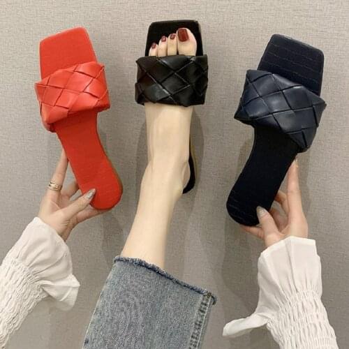 Zwblinlovek Women's Slippers