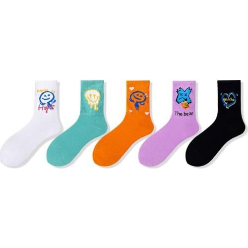 5 Pairs Mid Calf Womens Socks Korea Happy Face Print Pattern Girl Preppy Style Fashion Casual Cotton Harajuku Sport Sock Female