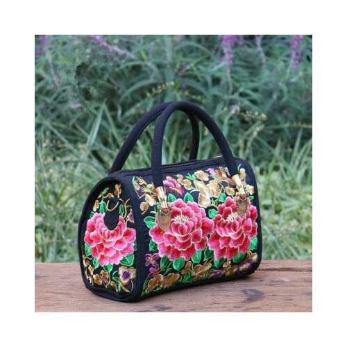 Fashion national Embroidery women shopping handbags!Nice floral embroidered lady shoulder&crossody bags All-match multi-use bags
