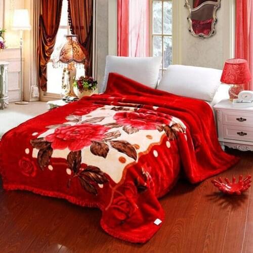 On sales 3.3kg Raschel blanket double layers floral embossed thicker blankets 2 PLY bed cover 78"x90" big promotion at a loss
