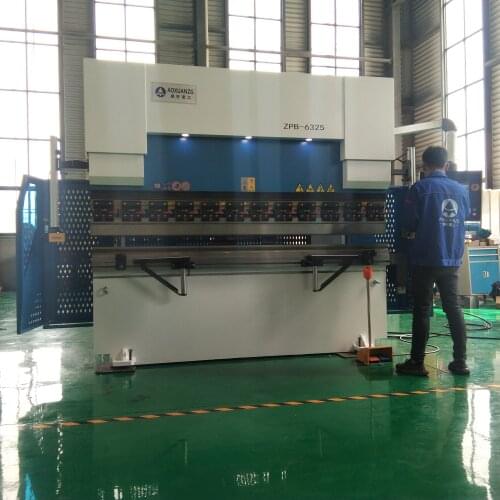 Delem 66T System 2500MM CNC Sheet Metal/Stainless Steel Hydraulic Press Brake With 8+1 Axis