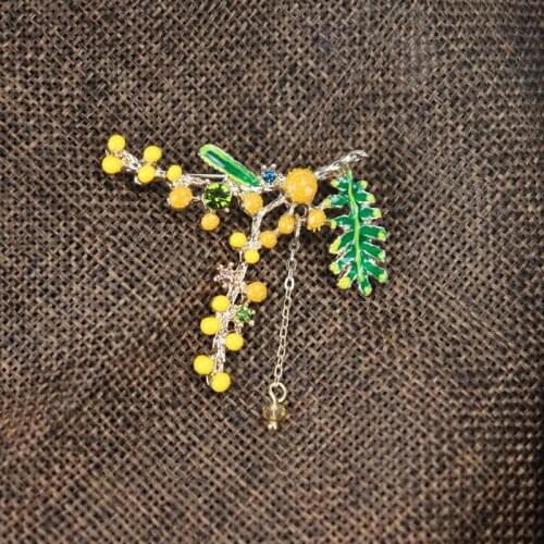 Elegant Tassel Chain Colorful Zircon Drip Glaze Green Leaves Mimosa Brooch for Women Collar Accessories Jewelry