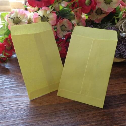 20pcs LightYellow Retro Blank Paper Envelopes Invitation Envelope Gift Card Stationery for Party Favor Paper Bag 7x10cm+1.5cm