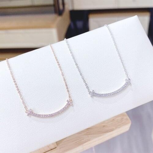 2020 Korean Zircon Clavicle chain Necklace For Women Simple Pendant Necklace Engagement Wedding Fashion Jewelry Women Gifts