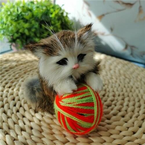 Realistic Cute Cat Toy, Furry Cats playing with wool ball for Home Decoration Accessories,Birthday Party Kids Doll Gift Box