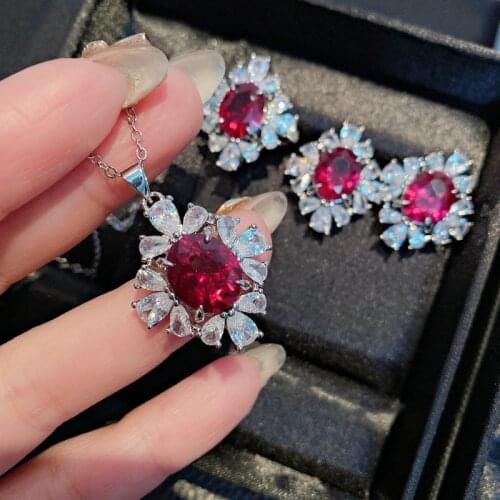 Charm Retro Palace Style Princess Cut Ruby Jewelry Set 925 Sterling Silver Red Crystal Necklace for Women Rings Zircon Earrings