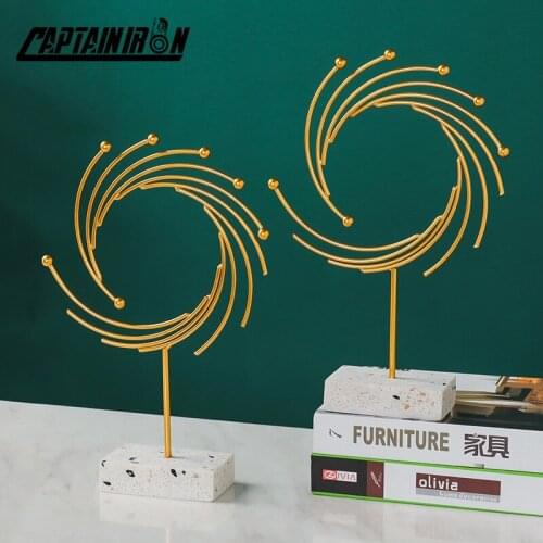 CAPTAINIRON Gold Leaves Miniature Figurines Iron Ornament Metal Decoration Modern Nodic Crafts for Home Room New Year Decor