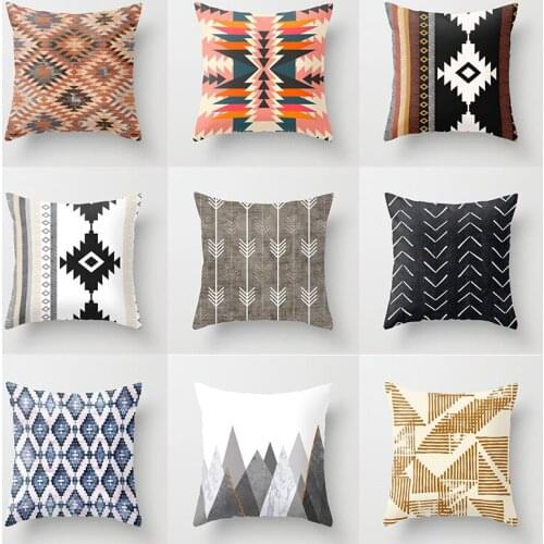 Nordic Simple Black and White Geometric Classic Fashion Polyester Decorative Pillows Cover for Sofa Car Home Decoration