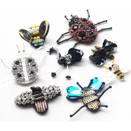 1 pcs insect Patch rhinestone Cartoon Sequin Patches Cheap Embroidered Cute Patches For Clothes Stickers Jeans Badge