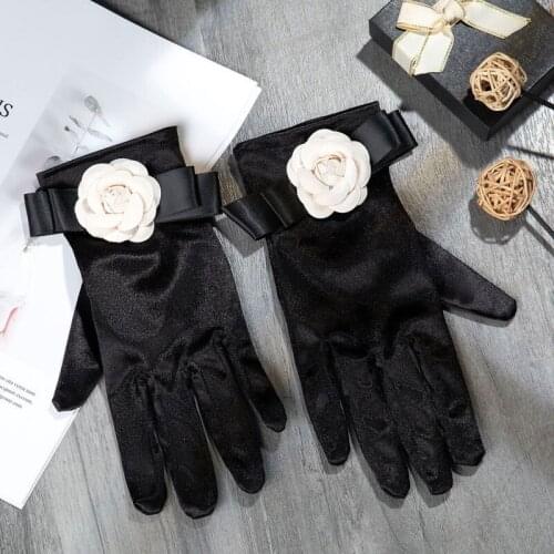Korean Short Black Bride Wedding Gloves Elegant Beading Women Party Sexy Dressy Gloves Full Finger Mittens