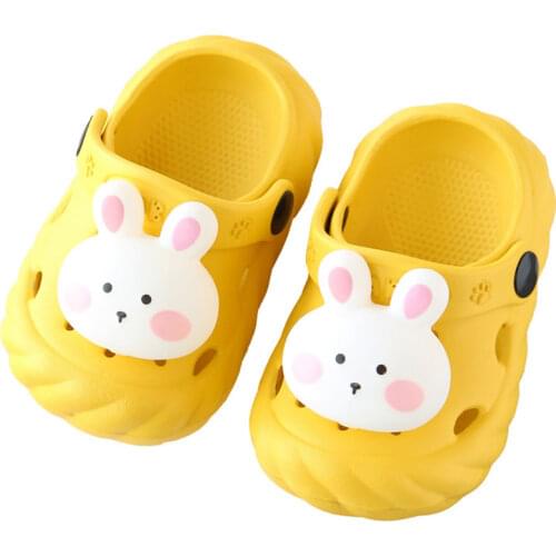 Boys and Girls Slippers and Sandals Summer Fashion Childrens Cartoon Cave Shoes Antiskid Baby Slippers Beach Flip Flops Kids