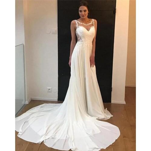 Romantic Chiffon Wedding Dresses Sheer Neck Illusion Appliques Wedding Gowns Sweep Train Country Back Button Bridal Gowns