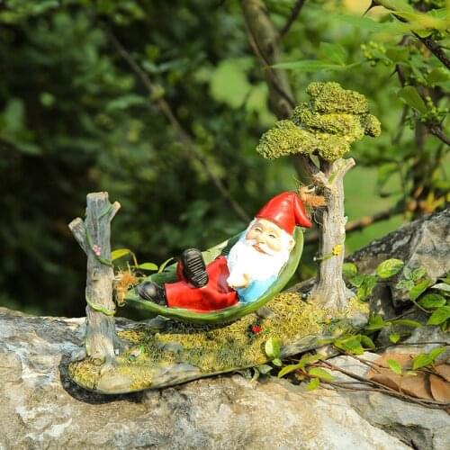 Resin hammock dwarf statue White beard gnome sculpture Nordic micro landscape garden decoration Christmas present Home Decor
