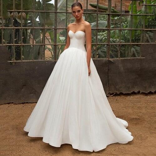 UZN Simple Ivory A-Line Satin Bridal Gowns Sweetheart Sleeveless Wedding Dresses Customized