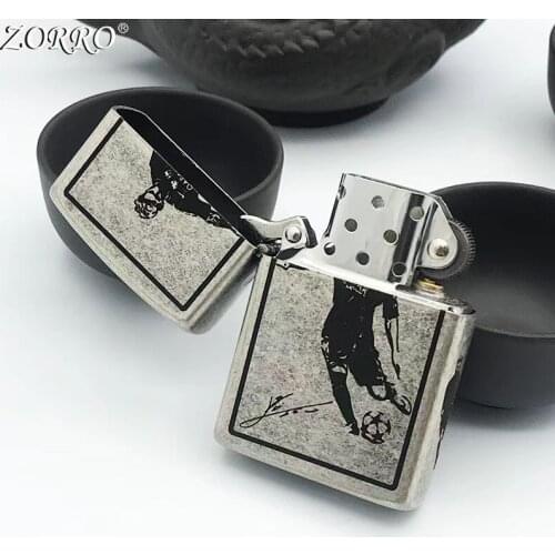 Zorro Kerosene Lighter Pure Copper Old Silver Carving Football Star Collection Men Gift Gasoline Oil Lighter Outside Tool