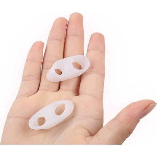 1Pair Two Hole Toe Separator Gel Foot Fingers Thumb Valgus Protector Bunion Adjuster Hallux Valgus Guard Foot Care Tool