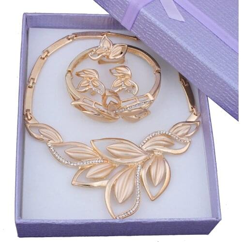 FARLENA Rings With Crystals