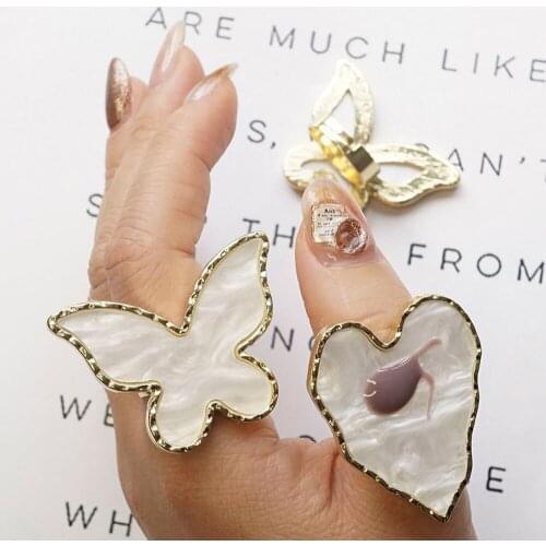Butterfly Nail Art Showing Shelf Color Palette Shell Ring Heart Shaped Color Mixing Pallet DIY Nail Art Display Manicure Tools