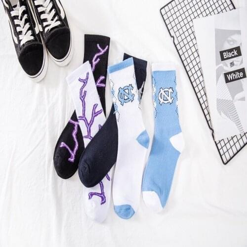 Womens Socks Harajuku Lightning Hip Hop Cotton Novelty Socks Couple Street Black White Blue Japanese Fashion Socks