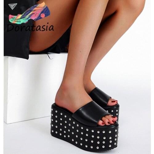 DORATASIA Thick Bottom Sandals Black Slip On Platform Sandals For Women 2021 Casual Trendy Dress Outside Summer Women Shoes