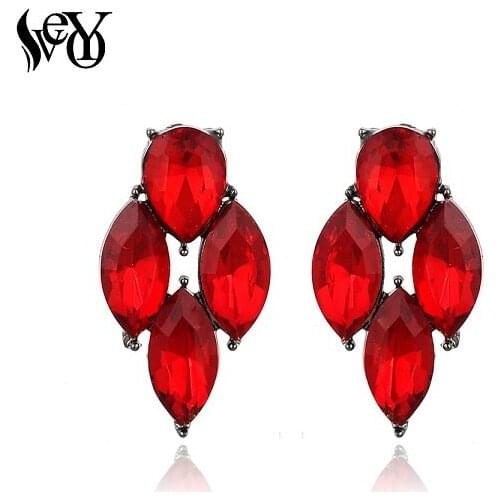 VEYO Cute Geometric Small Crystal Stud Earrings for Women Wholesale New Arrival Free Shipping Brincos