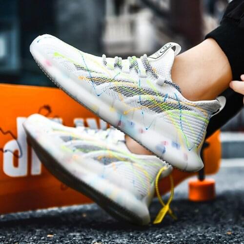 Fashion Brand Mens Casual Shoes Luminous sports trend running shoes autumn comfortable and breathable mens shoes