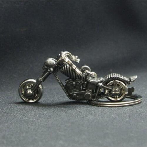 New Motorcycle Key Chain Personality Skull Motorcycle Car Key Ring Charm Bag Pendant Gift Keychain Jewelry K3120