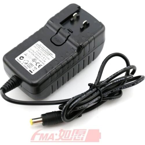 30pcs 8.4V 2.5A Smart Charger for 7.4V 7.2V Li-ion LiPo Battery of MagicShine Bike LED light w/4pcs Removable Plug US EU UK AU