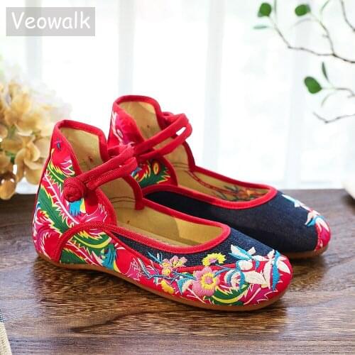 Veowalk Handmade Vintage Womens Old Beijing Mary Jane Flats Chinese Embroidered Cloth Casual Denim Shoes Woman Big Size 34-43