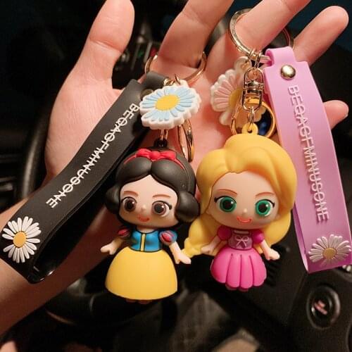 Disney Princess Key Chain Frozen Elsa Princess Key Chain Anime Keychain Accessories Cute Anime Figures Key Chains for Women