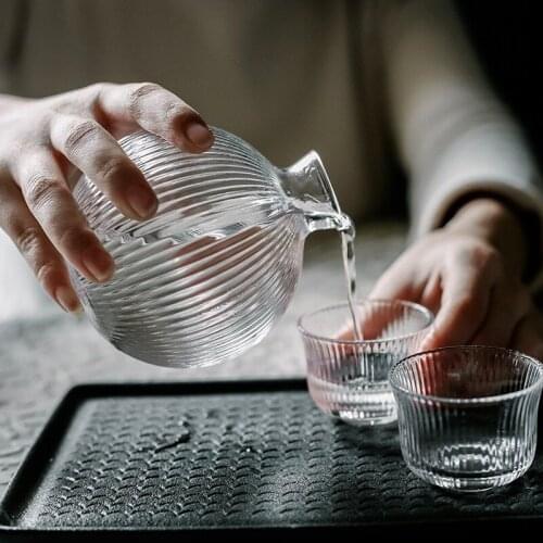 Glass Sake Pot Japanese-Style Wine Separator Transparent Gold Glass Wine Set Combo 1 Pot Four Cups Warming Vessel for Liquor