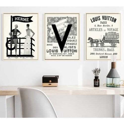 Retro French Womens Fashion Beach Magazine Cover Wall Painting Black and White Minimalist Home Frameless Printed Canvas Poster