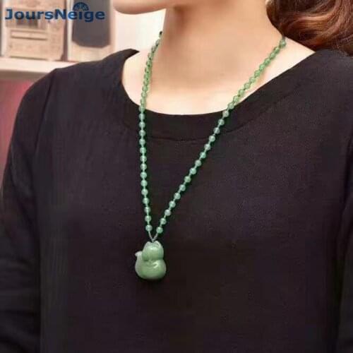 Wholesale Dongling Green Natural Stone Pendant Hand Carved Fox Pendant Sweater Chain Necklace Lucky for Women Crystal Jewelry