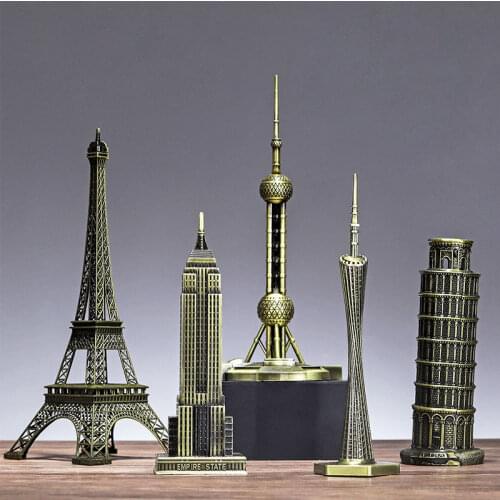 Home Decoration Accessories Wrought Iron Landmark Building Model Crafts Eiffel Tower Home Living Room Wine Cabinet Ornaments
