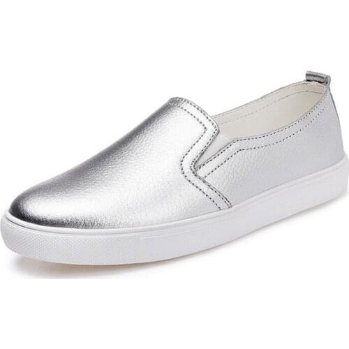 New Spring Boat Shoes Woman Slip on Loafers Genuine Leather Loafers Fashion Ballet Flats Women Shoes Sliver White Black Shoes