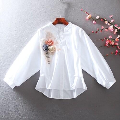 Womens spring autumn flower embroidery casual loose cotton short shirt ladys v-neck pullovers white blouse TB3974